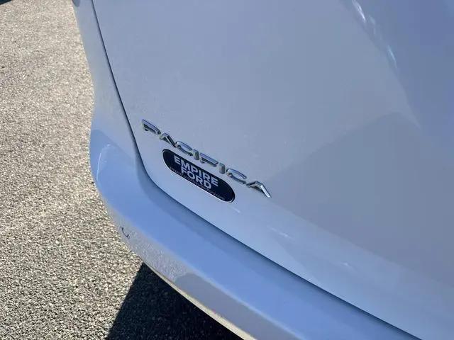 2023 Chrysler Pacifica Hybrid Limited