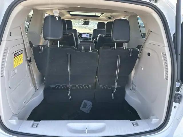 2023 Chrysler Pacifica Hybrid Limited