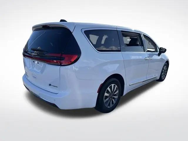 2023 Chrysler Pacifica Hybrid Limited