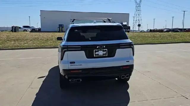 2026 Chevrolet Traverse FWD RS