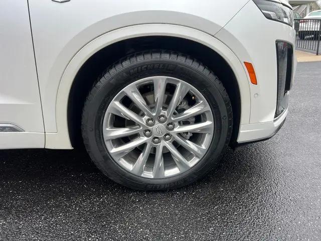 2023 Cadillac XT6 AWD Premium Luxury