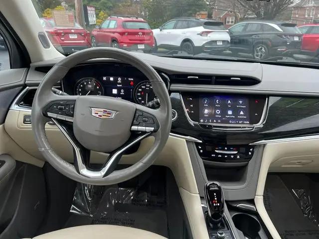 2023 Cadillac XT6 AWD Premium Luxury
