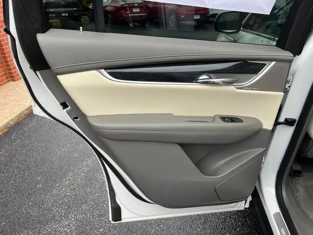 2023 Cadillac XT6 AWD Premium Luxury
