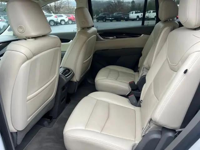 2023 Cadillac XT6 AWD Premium Luxury
