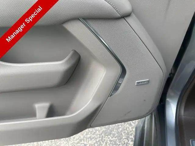 2022 GMC Yukon 4WD SLT