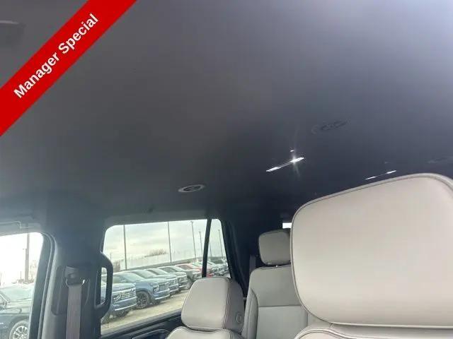 2022 GMC Yukon 4WD SLT