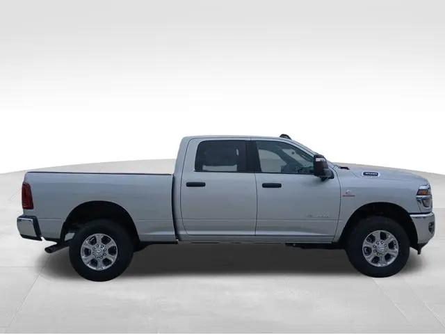 2026 Ram 3500 Big Horn Crew Cab 4x4 6'4" Box