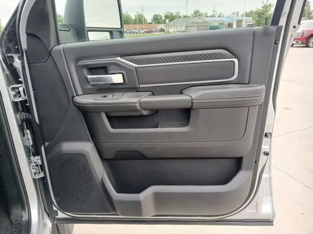 2026 Ram 3500 Big Horn Crew Cab 4x4 6'4" Box