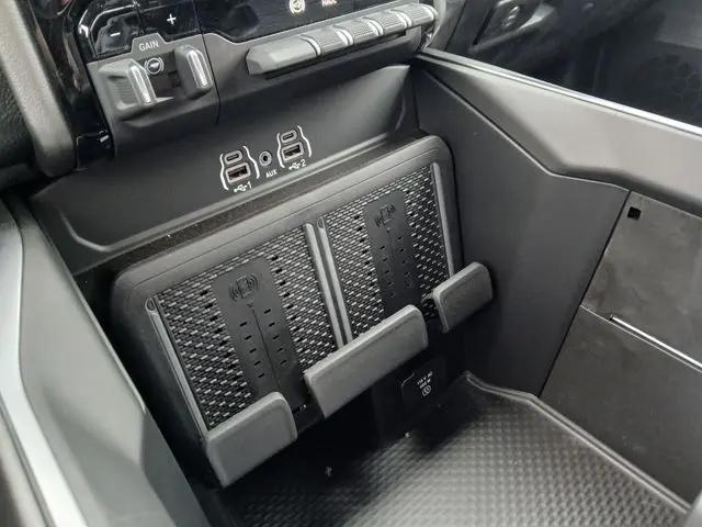 2026 Ram 3500 Big Horn Crew Cab 4x4 6'4" Box