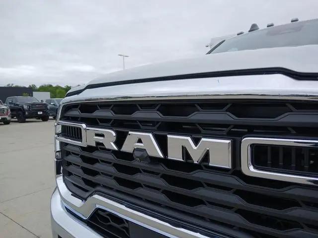 2026 Ram 3500 Big Horn Crew Cab 4x4 6'4" Box
