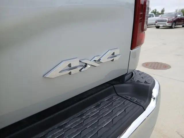 2026 Ram 3500 Big Horn Crew Cab 4x4 6'4" Box