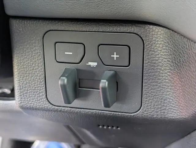 2026 Toyota Tundra Platinum CrewMax 5.5' Bed