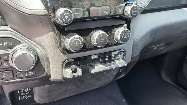 2026 Ram 1500 Warlock Crew Cab 4x4 57 Box