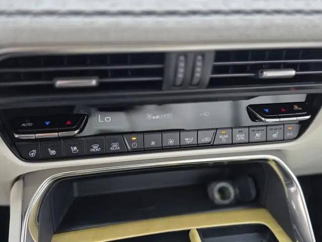 2026 Mazda X-90 3.3 Turbo S Premium Plus
