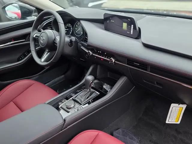 2026 Mazda Mazda3 2.5 S Carbon Edition