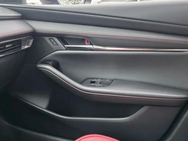 2026 Mazda Mazda3 2.5 S Carbon Edition