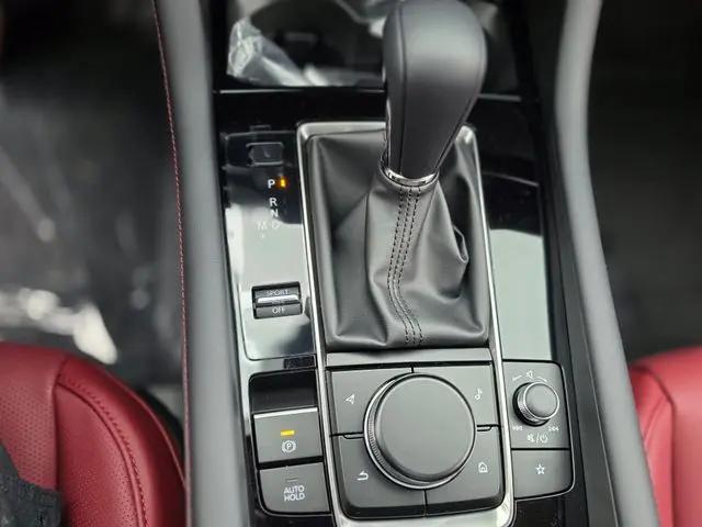 2026 Mazda Mazda3 2.5 S Carbon Edition