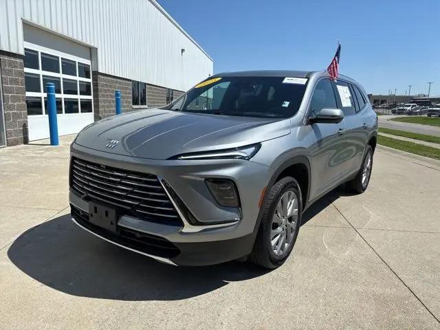 2025 Buick Enclave Preferred FWD