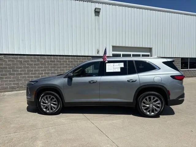 2025 Buick Enclave Preferred FWD