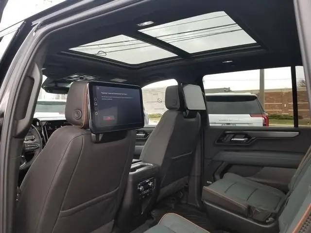 2026 GMC Yukon XL 4WD AT4