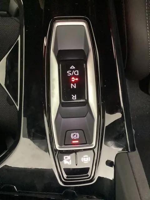 2025 Audi SQ5 Premium Plus TFSI quattro S tronic
