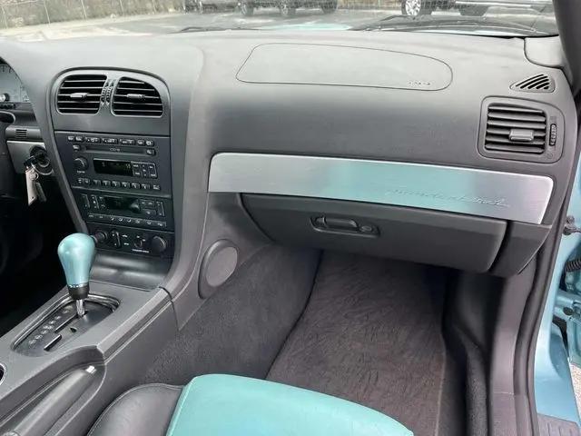 2002 Ford Thunderbird Deluxe