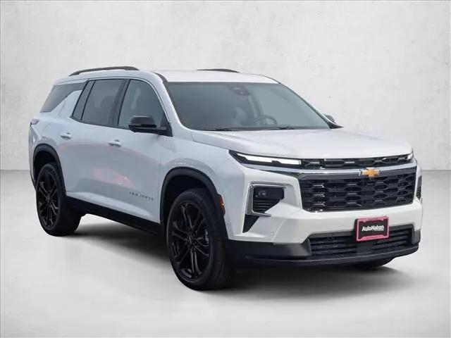 2026 Chevrolet Traverse FWD LT
