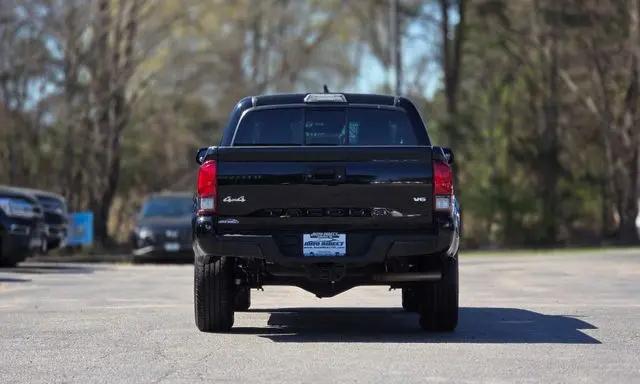 2021 Toyota Tacoma SR V6