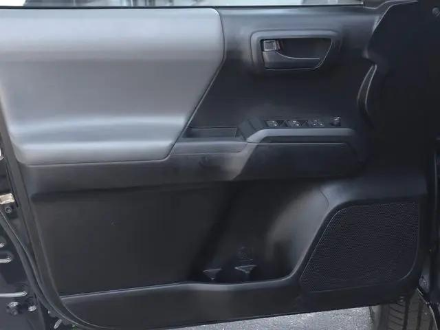 2021 Toyota Tacoma SR V6