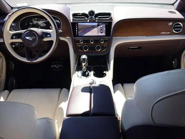 2023 Bentley Bentayga Azure