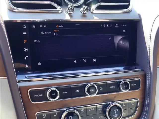 2023 Bentley Bentayga Azure