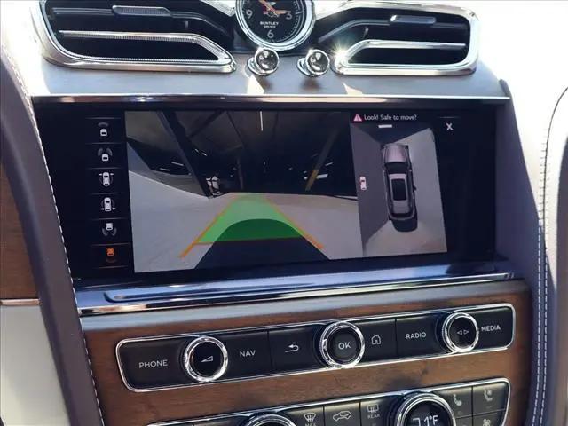 2023 Bentley Bentayga Azure