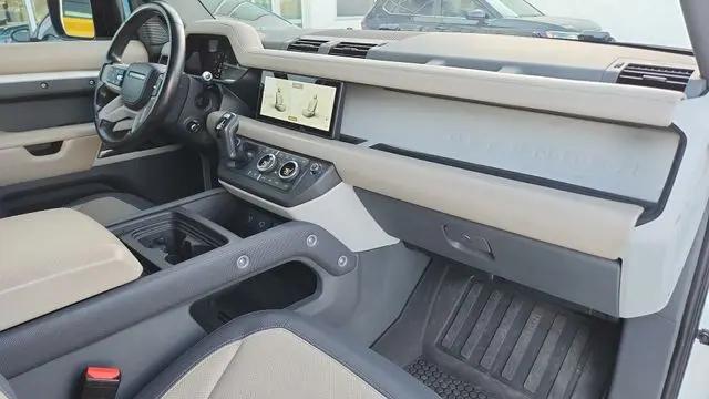 2022 Land Rover Defender 110 X-Dynamic HSE