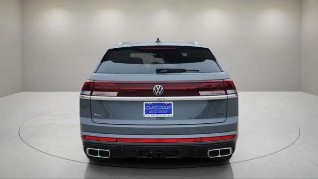 2026 Volkswagen Atlas Cross Sport SEL Premium R-Line