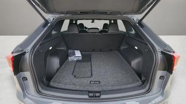 2026 Volkswagen Atlas Cross Sport SEL Premium R-Line