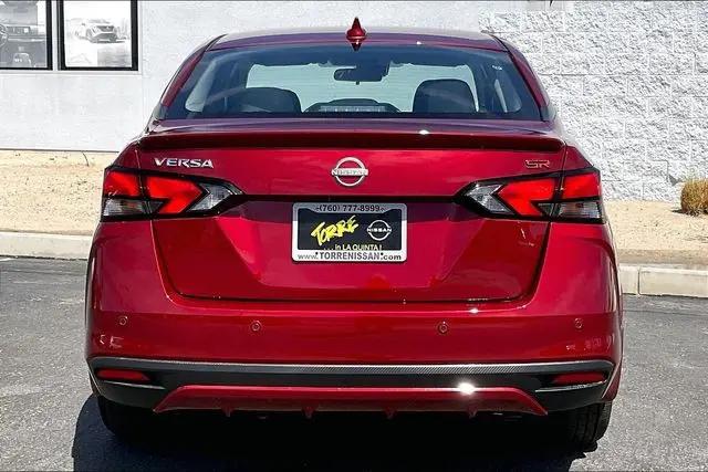 2025 Nissan Versa 1.6 SR
