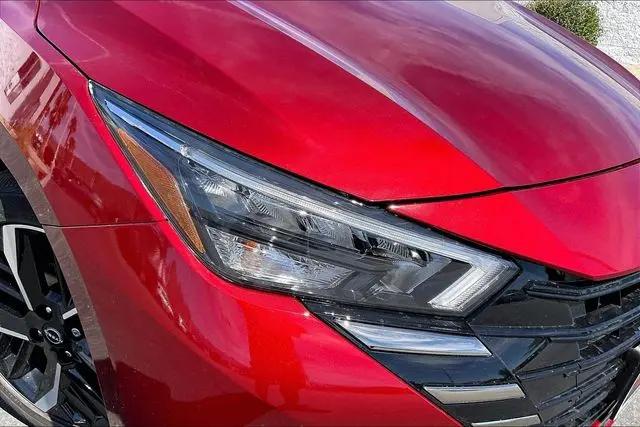 2025 Nissan Versa 1.6 SR