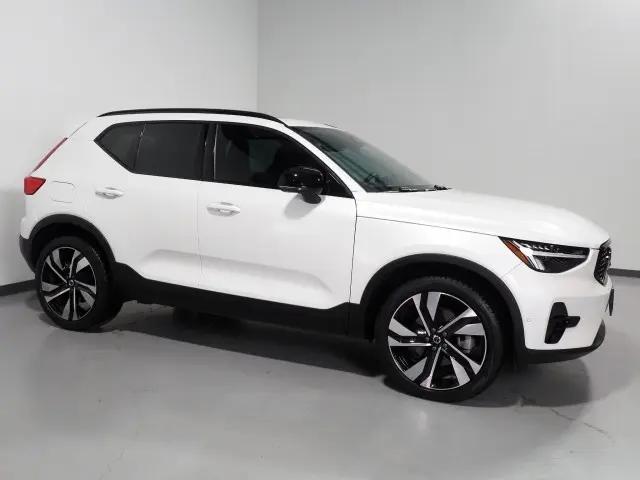 2024 Volvo XC40 B5 Plus Dark Theme for sale in Round Rock, TX