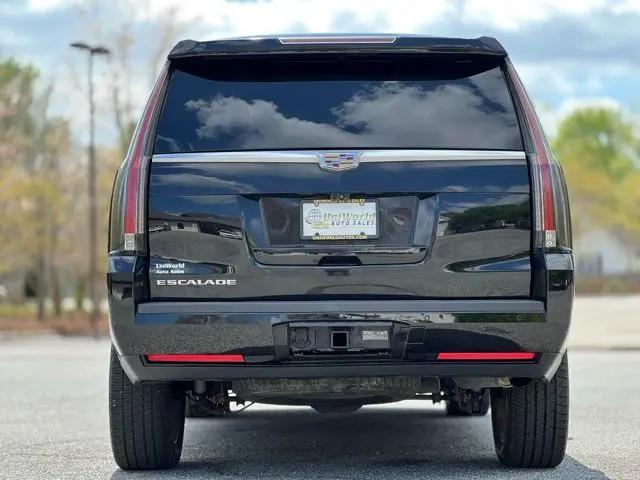 2018 Cadillac Escalade Luxury