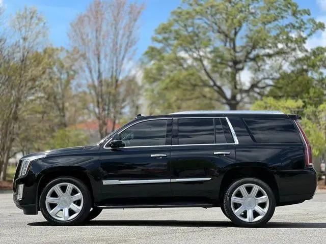 2018 Cadillac Escalade Luxury