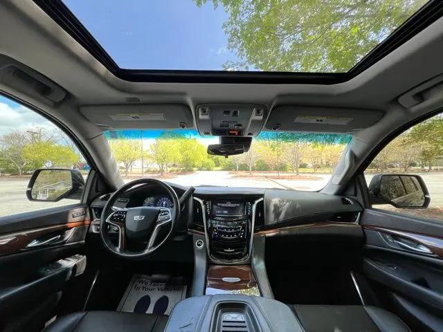 2018 Cadillac Escalade Luxury