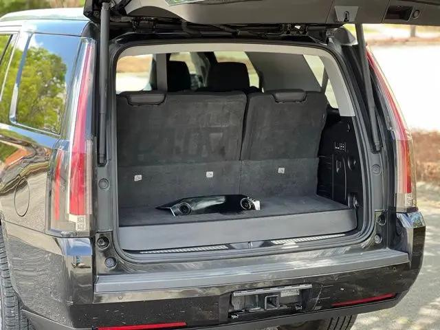 2018 Cadillac Escalade Luxury