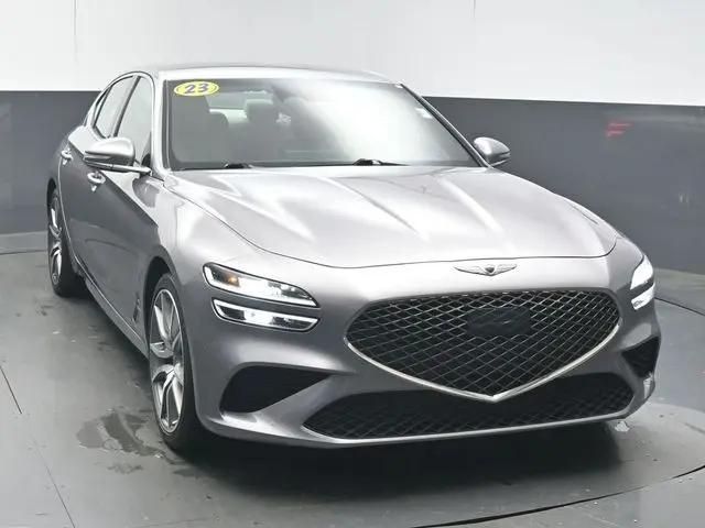 2023 Genesis G70 2.0T RWD