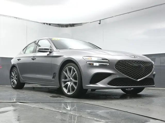 2023 Genesis G70 2.0T RWD