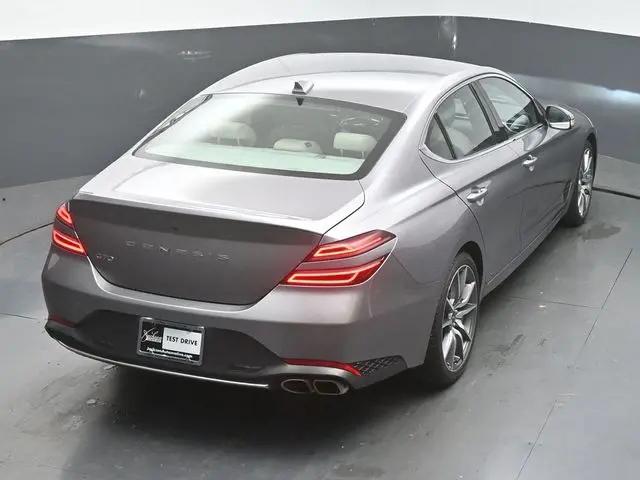 2023 Genesis G70 2.0T RWD