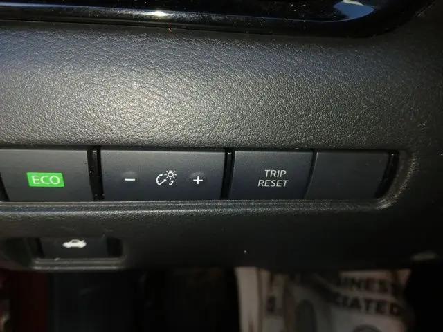 2021 Nissan Sentra SR Xtronic CVT
