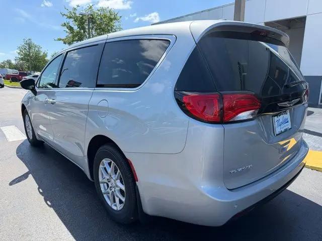 2026 Chrysler Voyager LX