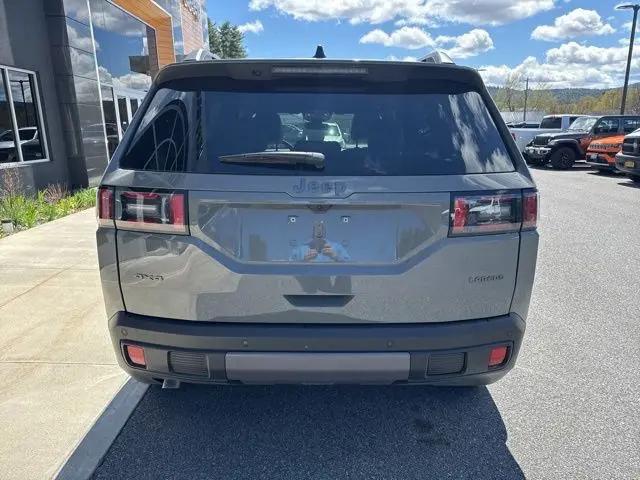 2026 Jeep Cherokee Laredo 4x4