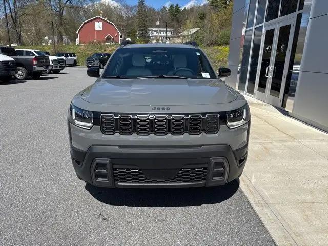 2026 Jeep Cherokee Laredo 4x4