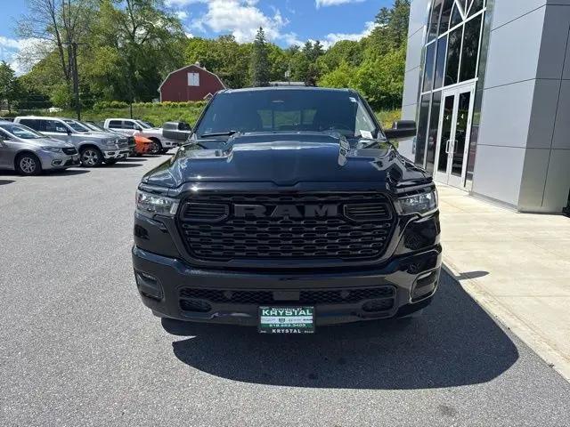 2026 Ram 1500 Express Crew Cab 4x4 5'7" Box